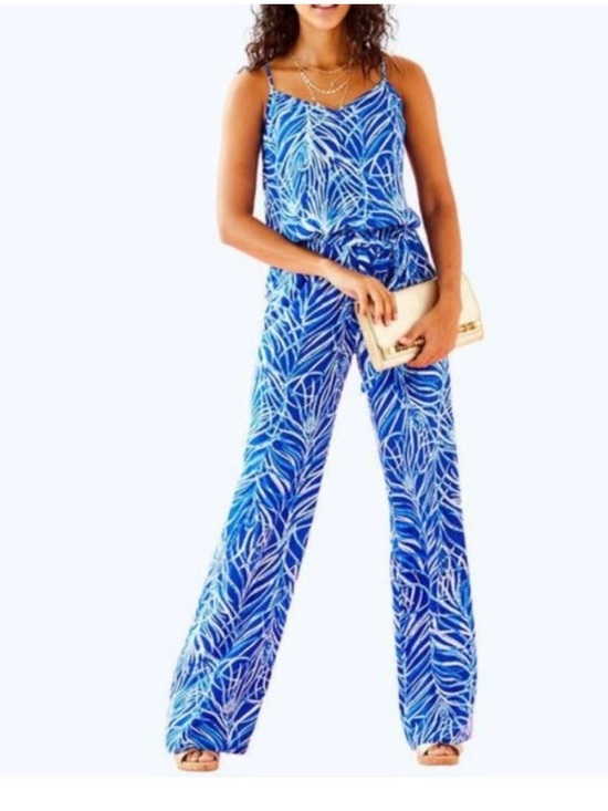 Lilly Pulitzer Pants - Lilly Pulitzer Dusk Jumpsuit Blue & white Size Small. PTP 18 Gorgeous Blue 💕